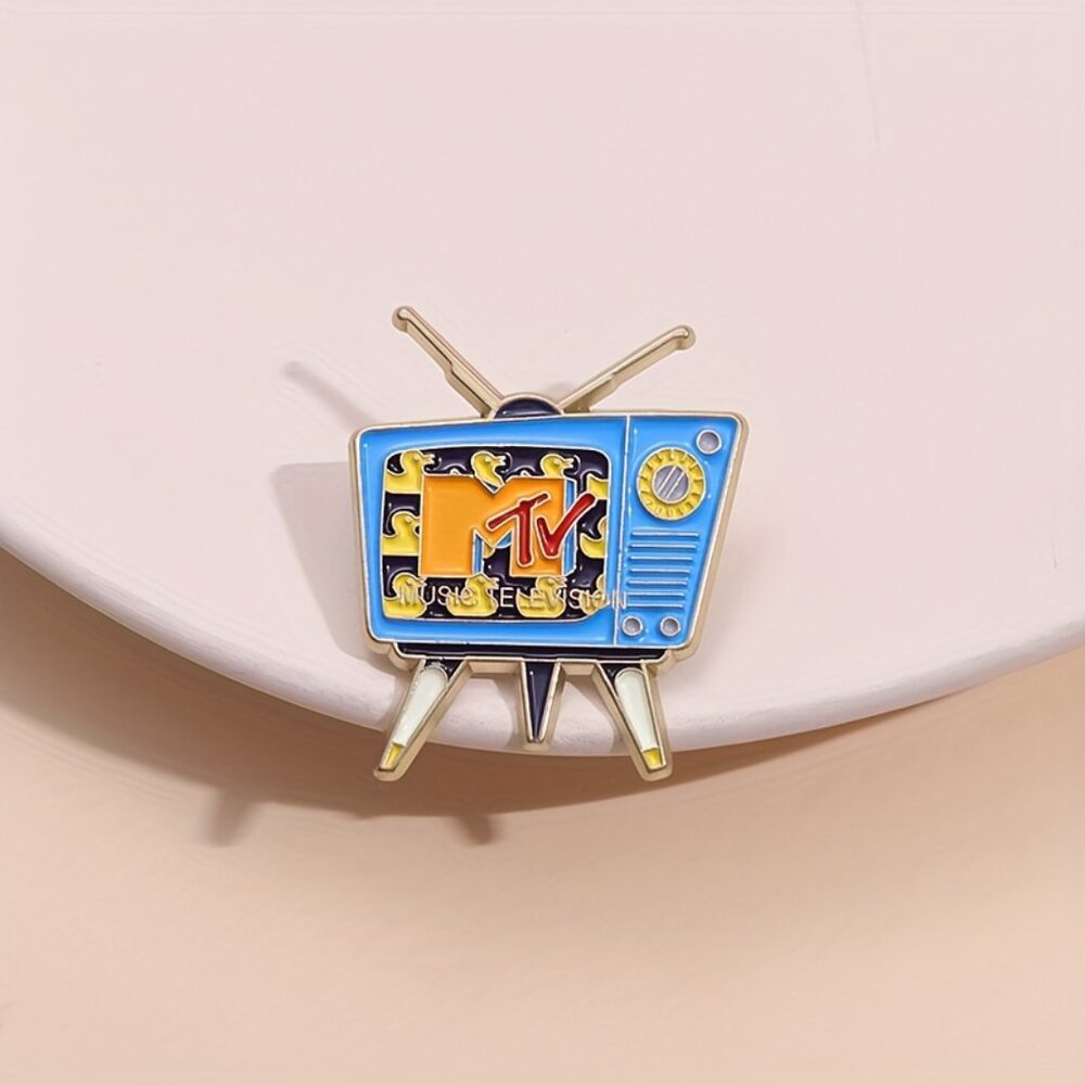 MTV OIL DRIPPED ENAMEL PIN LAPEL PIN BROOCH NWT - Picture 12 of 12